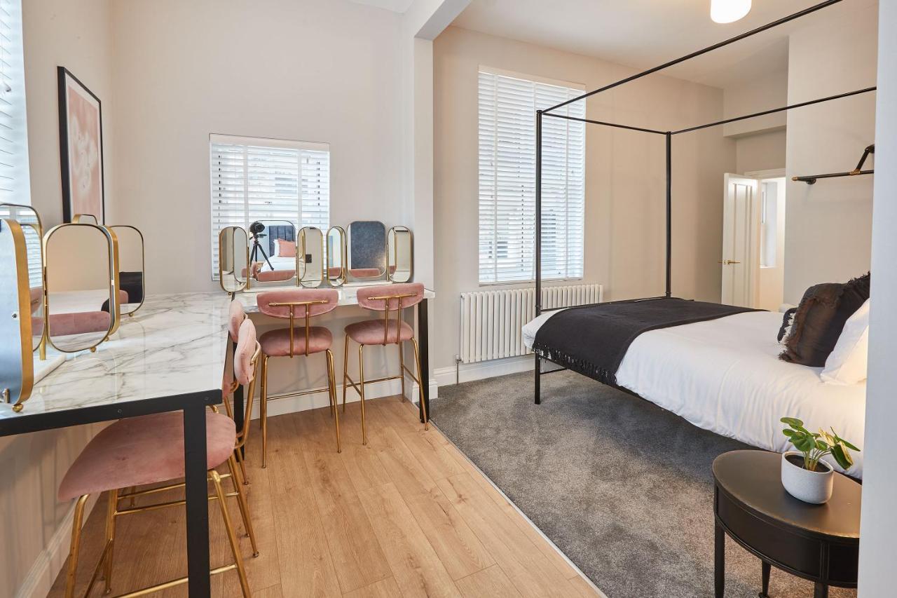 Host & Stay - Parkside Villa هاروغايت المظهر الخارجي الصورة